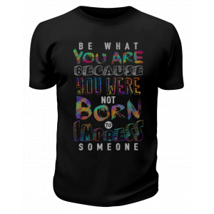 Футболка черная Be what you are because